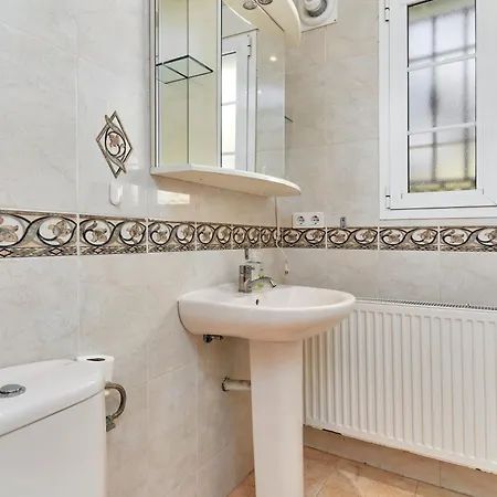 Villa Thomas *